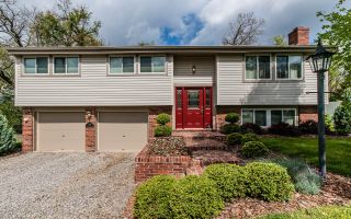 129 Carriage Hill Road | Glenshaw