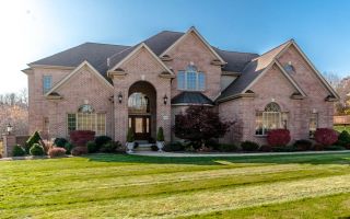 306 North Wind Court, Langdon Farms | Gibsonia