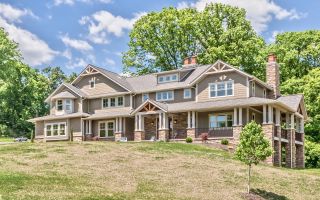 558 MacLeod Drive | Gibsonia