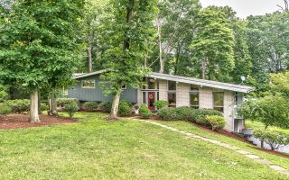 115 Heathercroft Drive | Cranberry