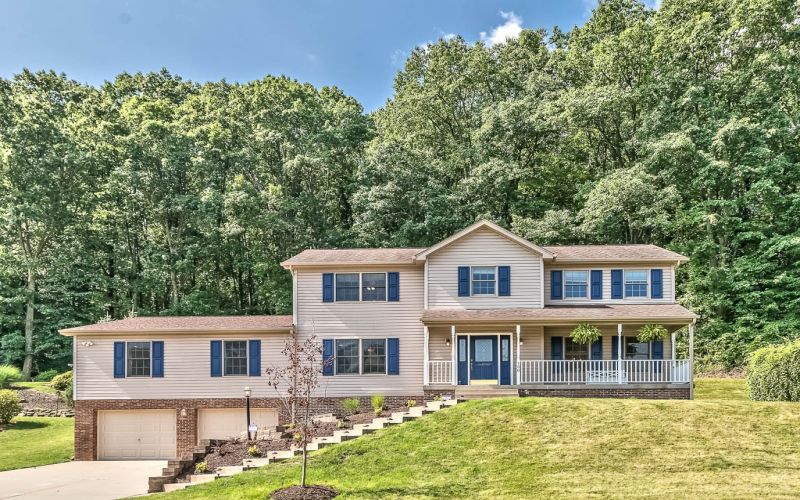 150 Autumn Hill Drive | Cranberry Township