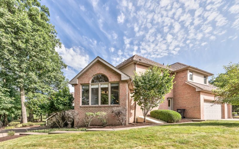 904 Black Oak Court Treesdale Golf Community Gibsonia PA, 15044