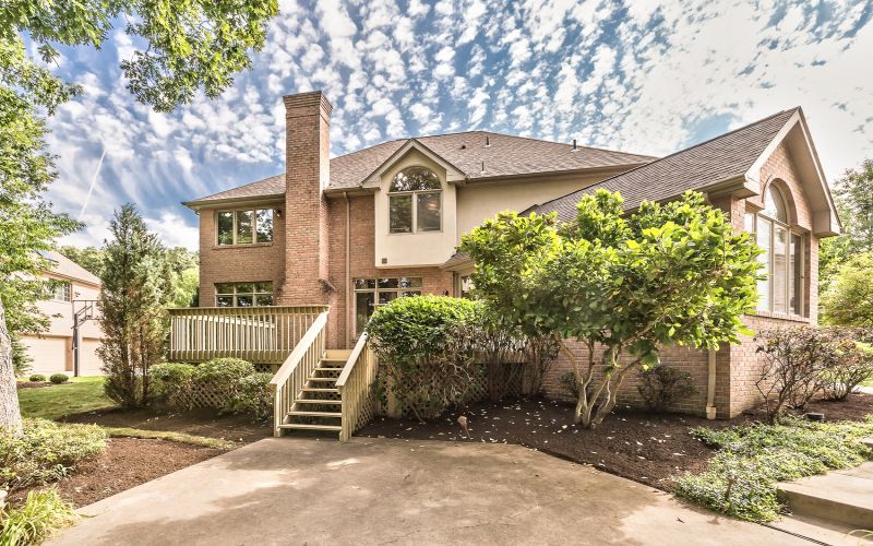 904 Black Oak Court Treesdale Golf Community Gibsonia PA, 15044