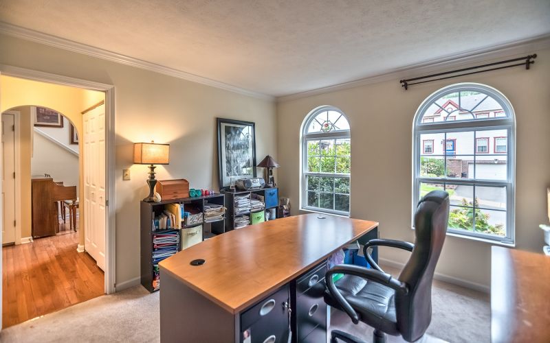 204 Wilshire Court Chadwick Manor Richland Township Gibsonia PA, 15044