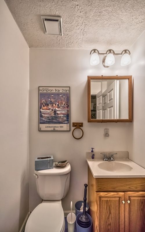 204 Wilshire Court Chadwick Manor Richland Township Gibsonia PA, 15044