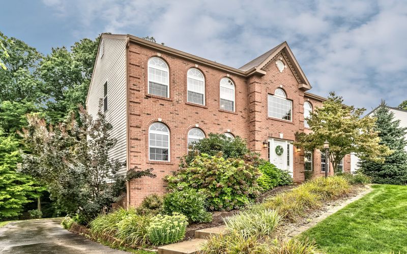 204 Wilshire Court Chadwick Manor Richland Township Gibsonia PA, 15044