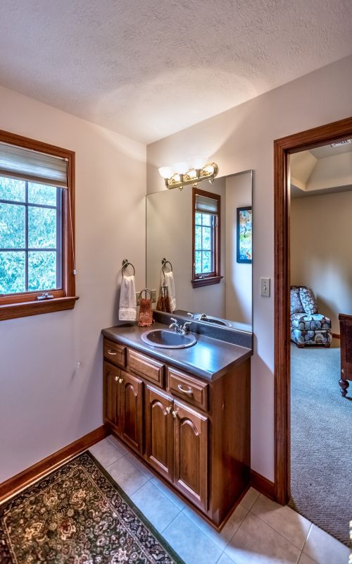 229 Whetherburn Drive North Park Manor Pine Township Wexford PA, 15090