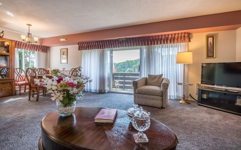 8179 Ohio River Blvd Emsworth Manor South Condominiums Pittsburgh PA, 15202