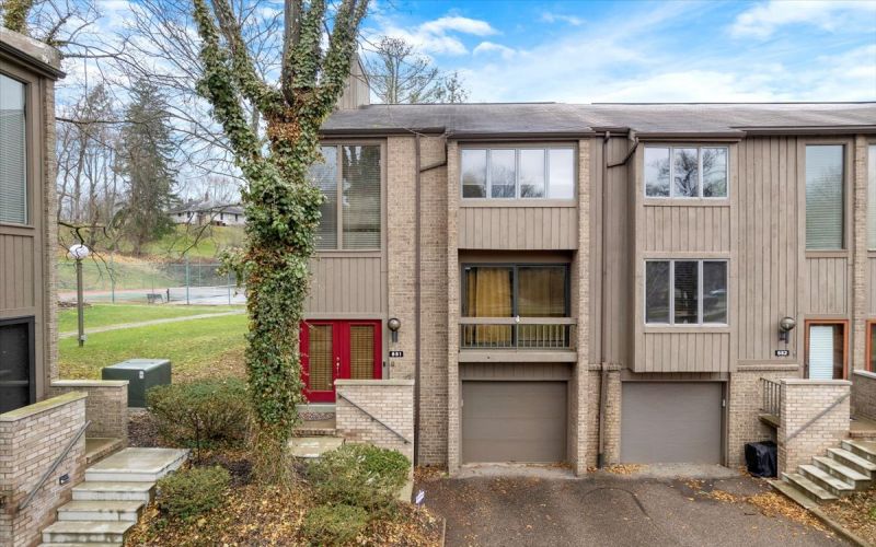 551 Beech Court | Pittsburgh